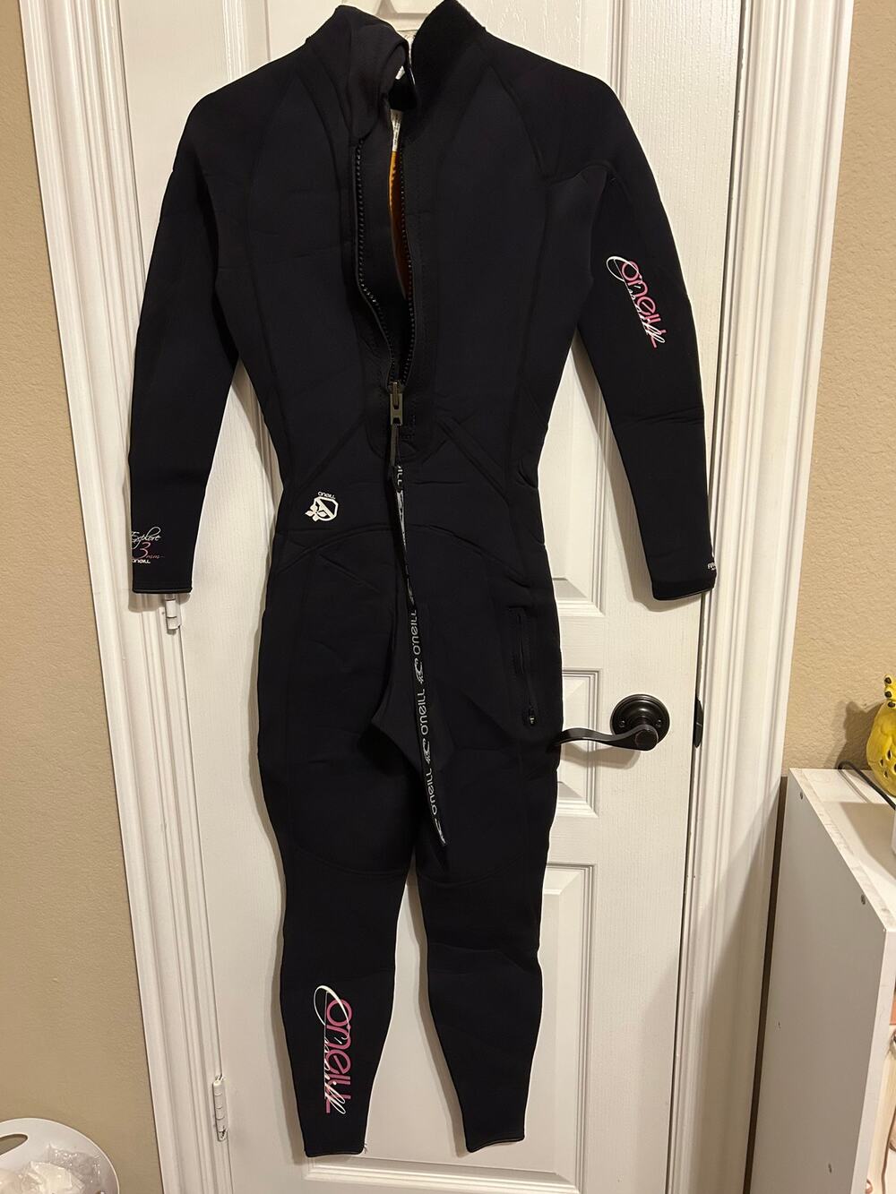 O'Neill Black Wetsuit for Scuba Diving Style 2384 Size 8